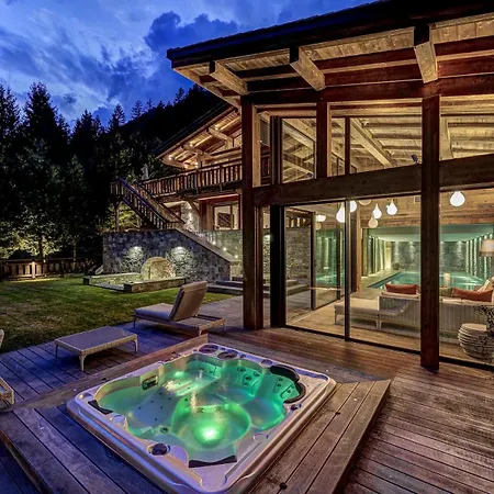 8br Chalet Les Nants - What'app - 0034-635-520-036 - For Reservations! Villa Chamonix